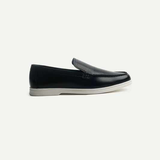 Riviera | Deck-Style Pebble Grain Leather Loafers | 33304 Obsidian Black