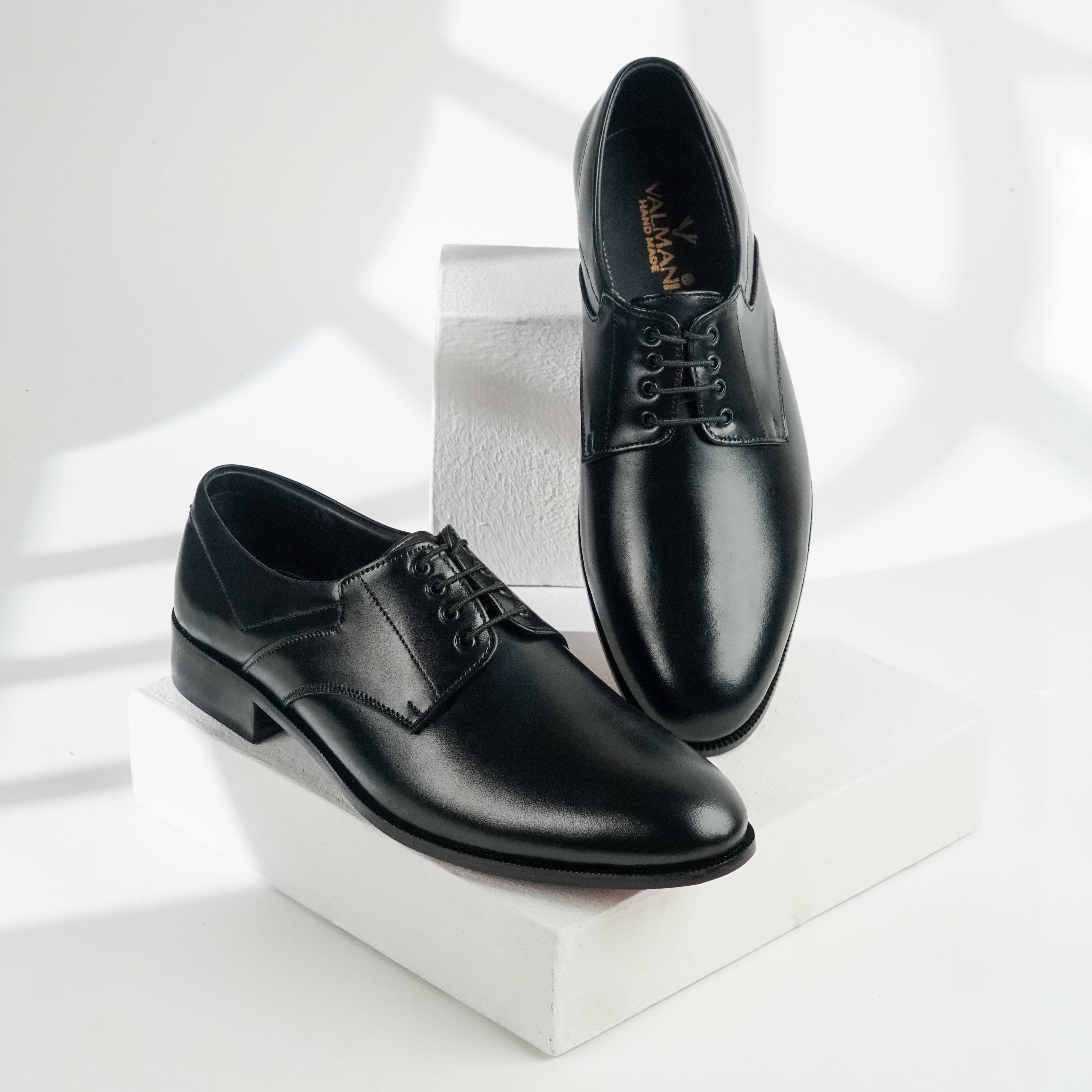 Valmani | Z-1208 Black | 100% Handcrafted