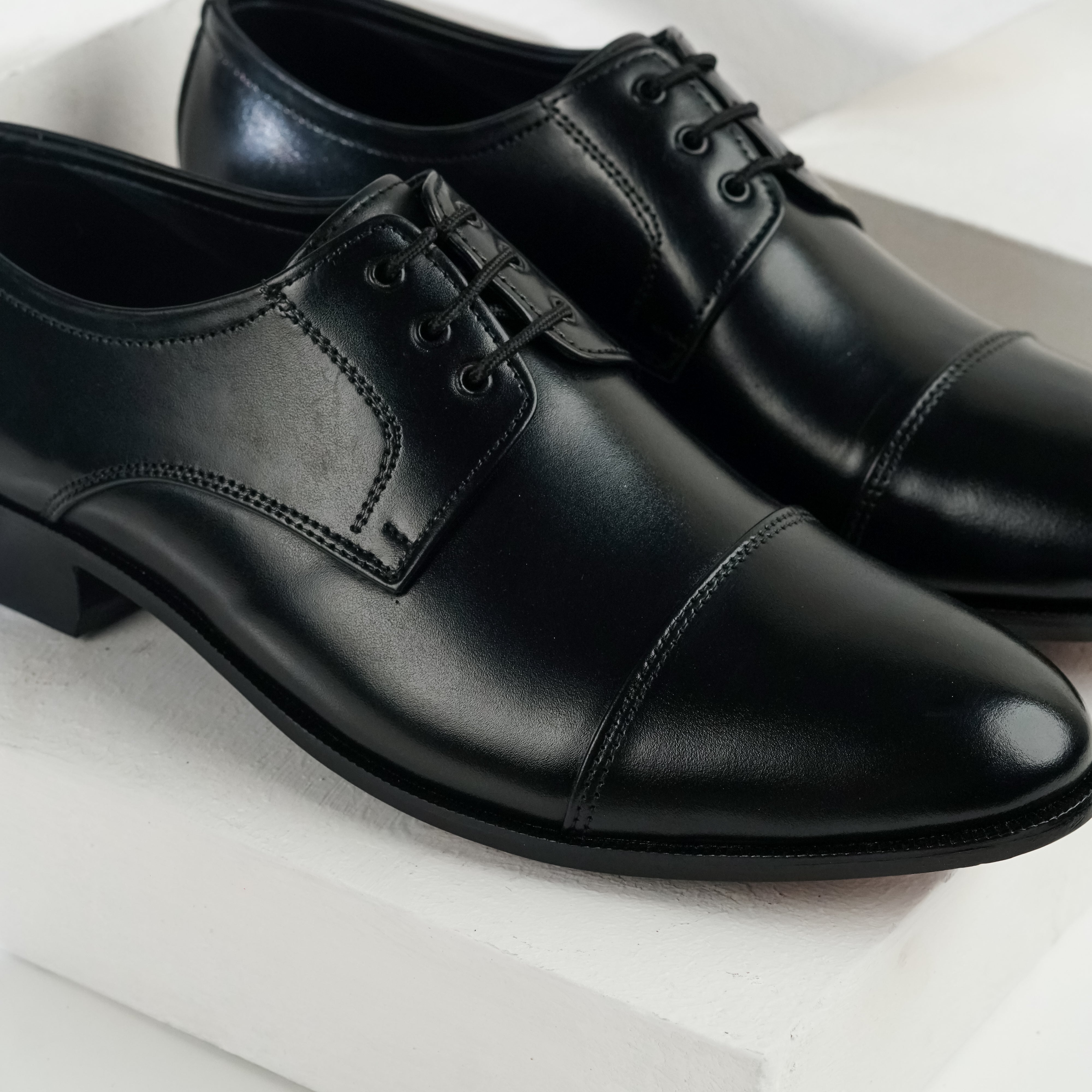 Valmani | Z-0074 Black | 100% Handcrafted