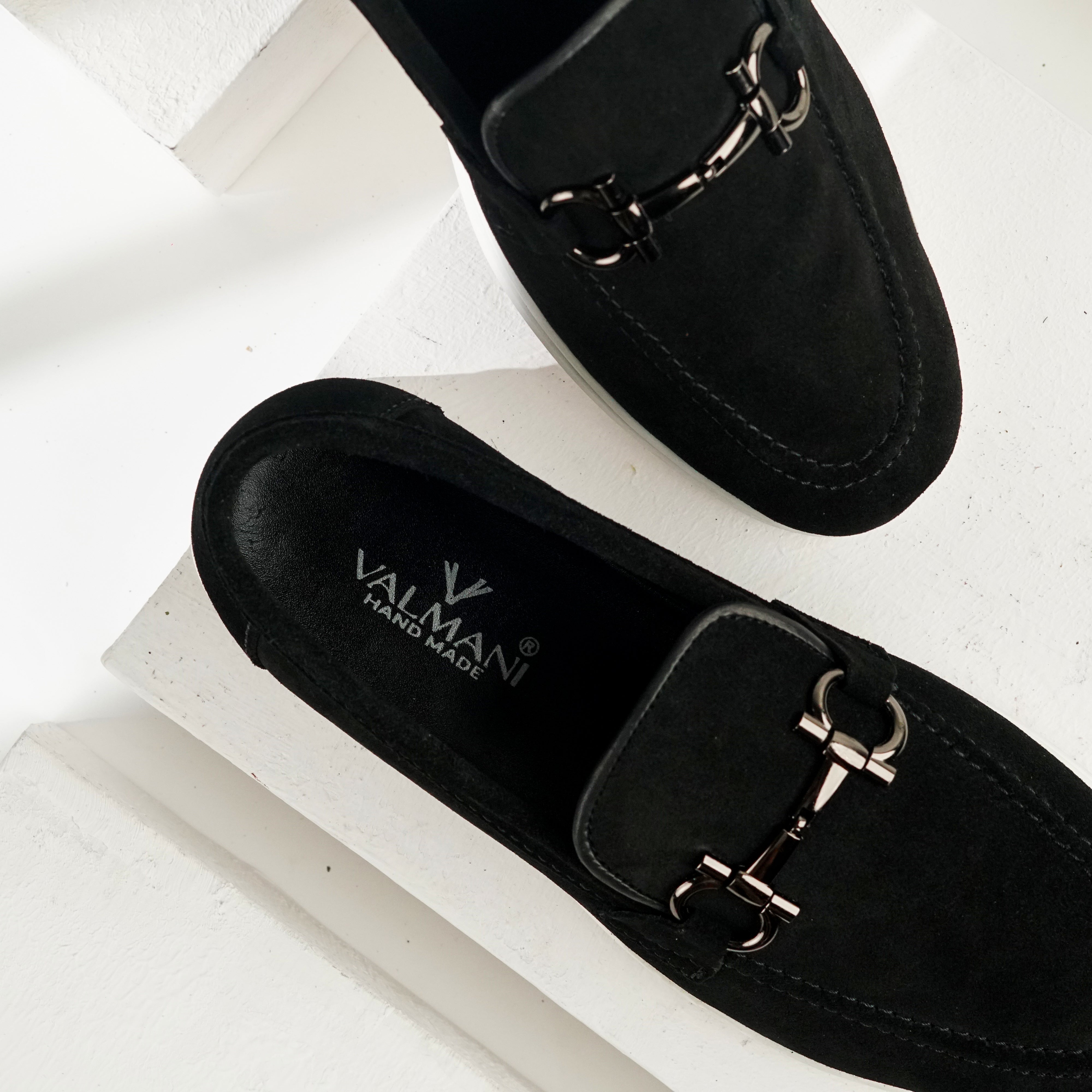 Valmani | 33317 Black