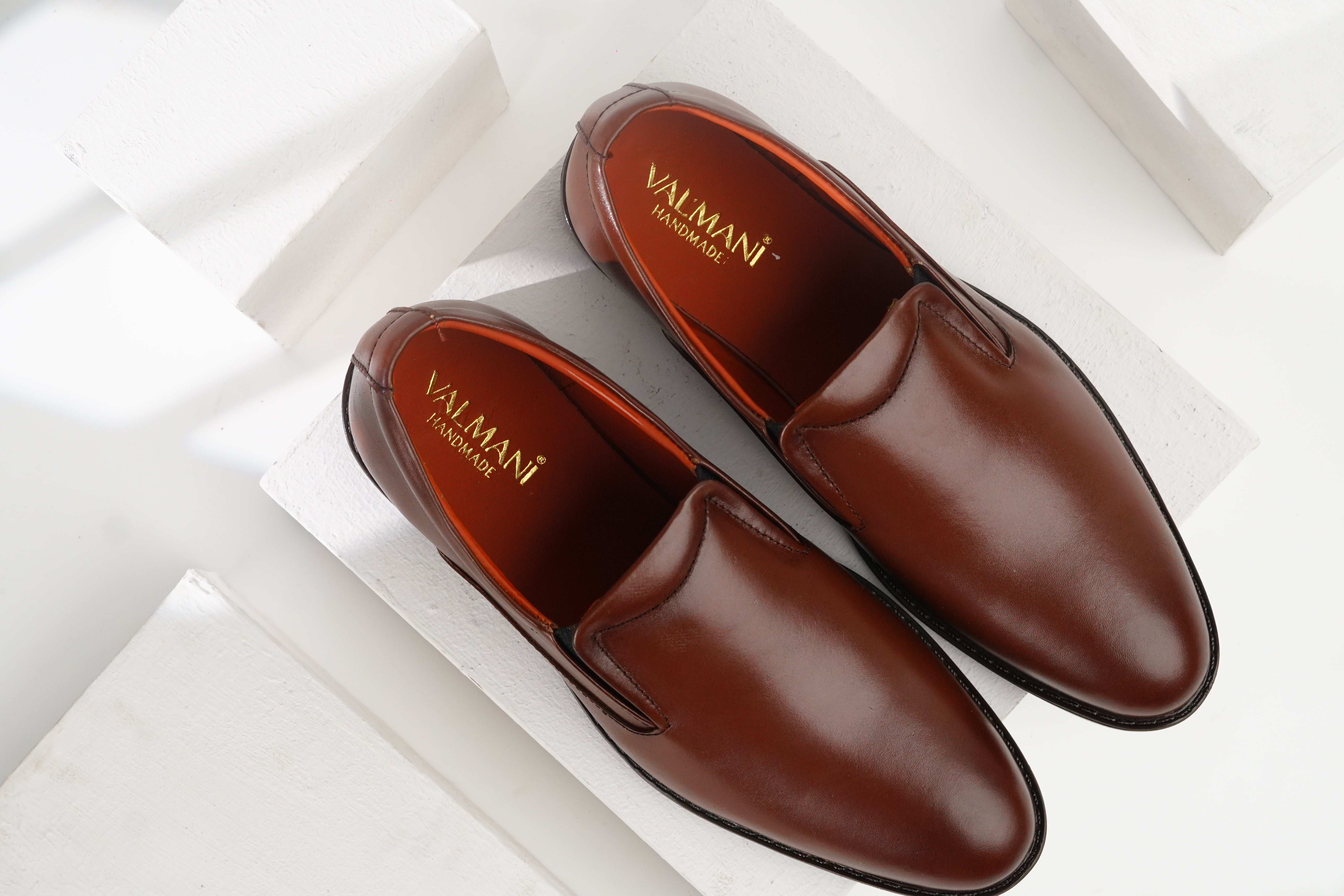 Valmani | 22203 Brown| 100% Handcrafted