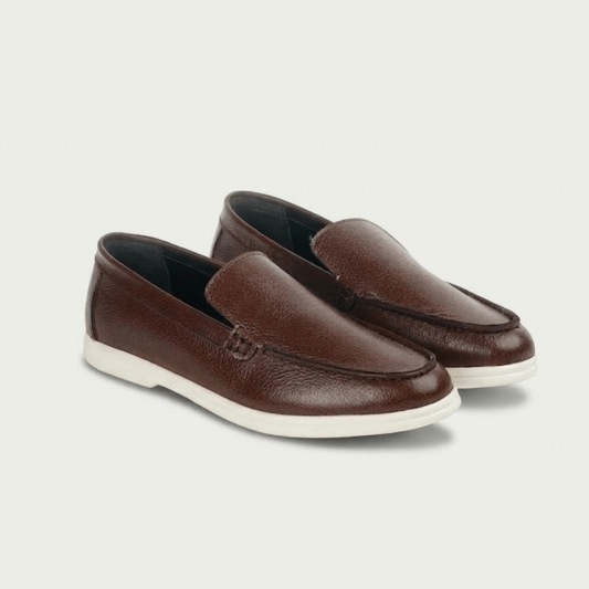 Riviera | Deck-Style Pebble Grain Leather Loafers | 33304 Wood Brown